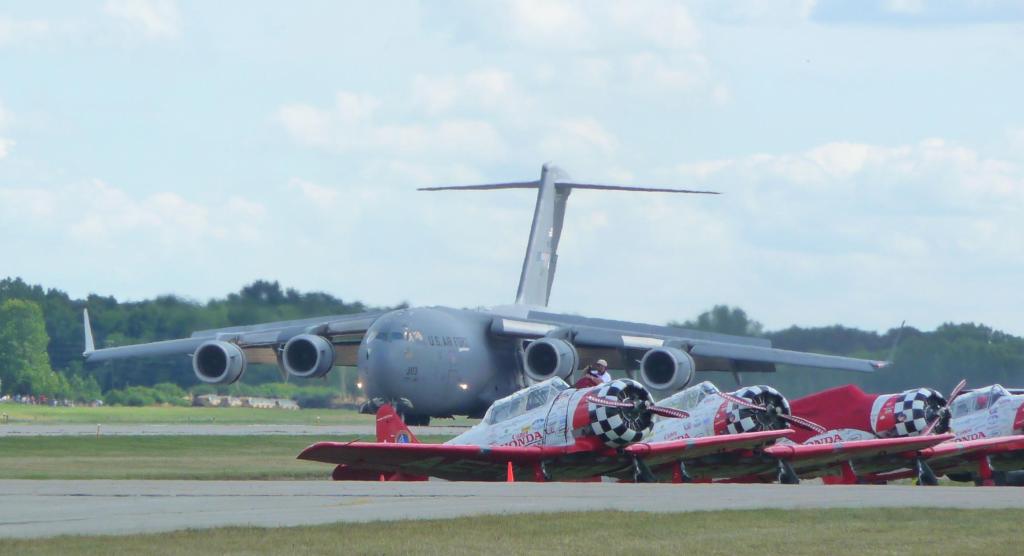 717 - Airshow