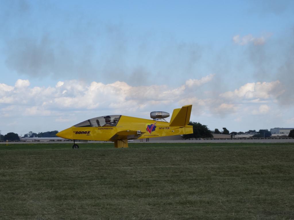 3067 - Thu Airshow