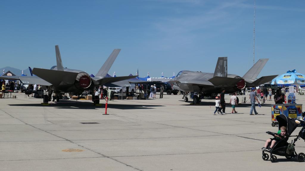 115 - 20230422 Socal USAF Airshow Displays