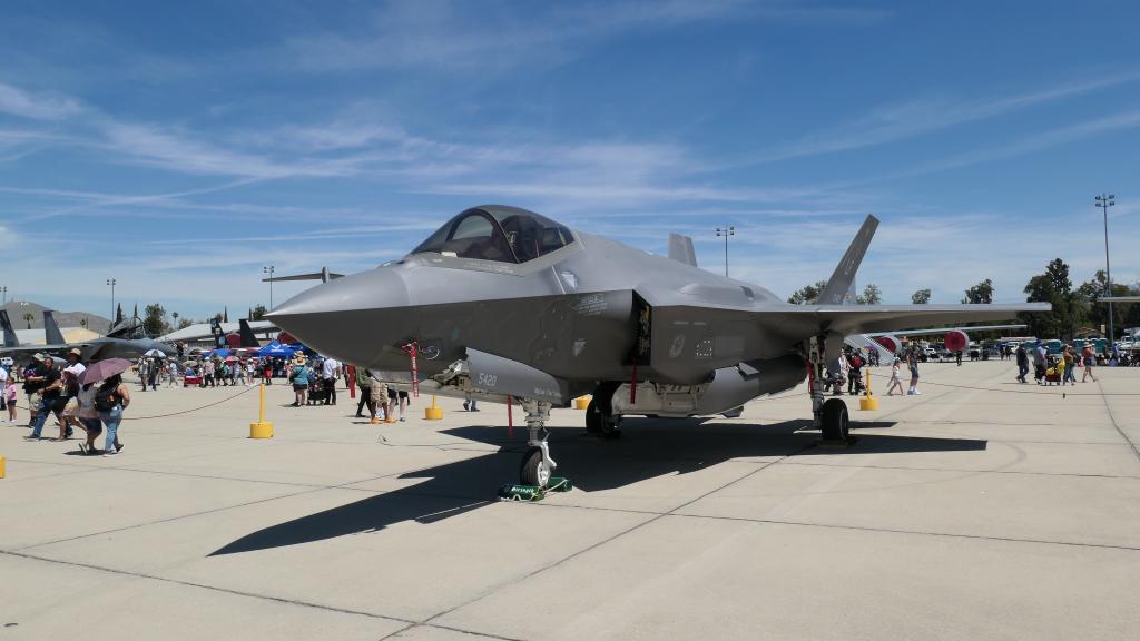 138 - 20230422 Socal USAF Airshow Displays