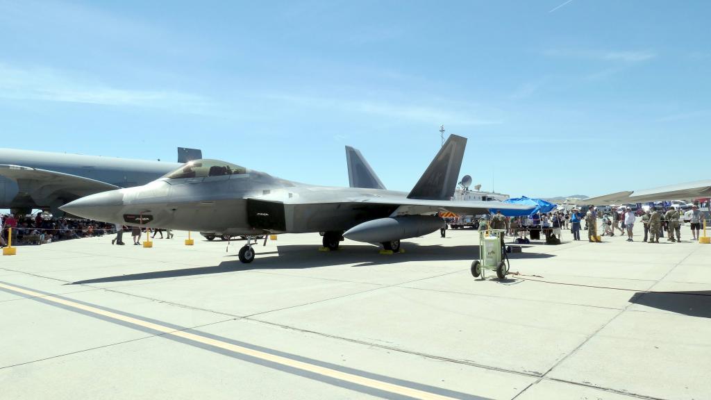 155 - 20230422 Socal USAF Airshow Displays