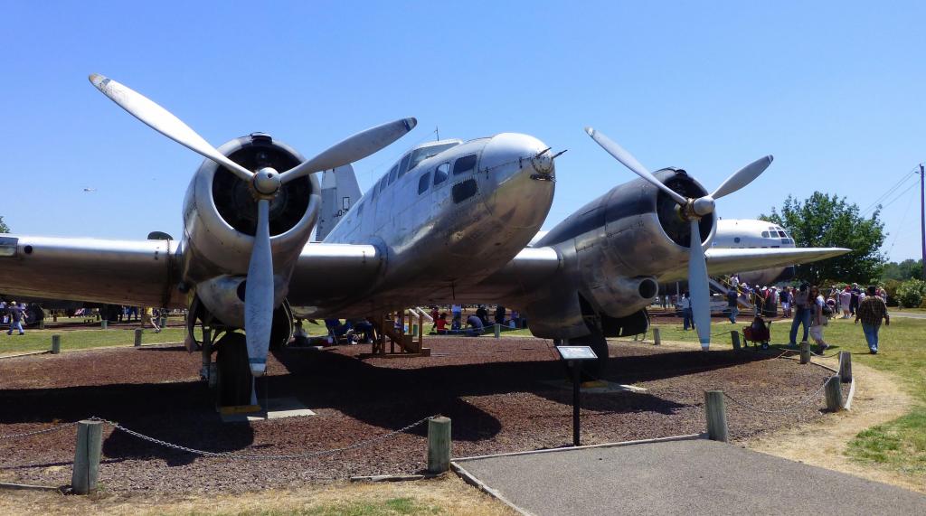 250 - 20120527 CastleAirMuseum