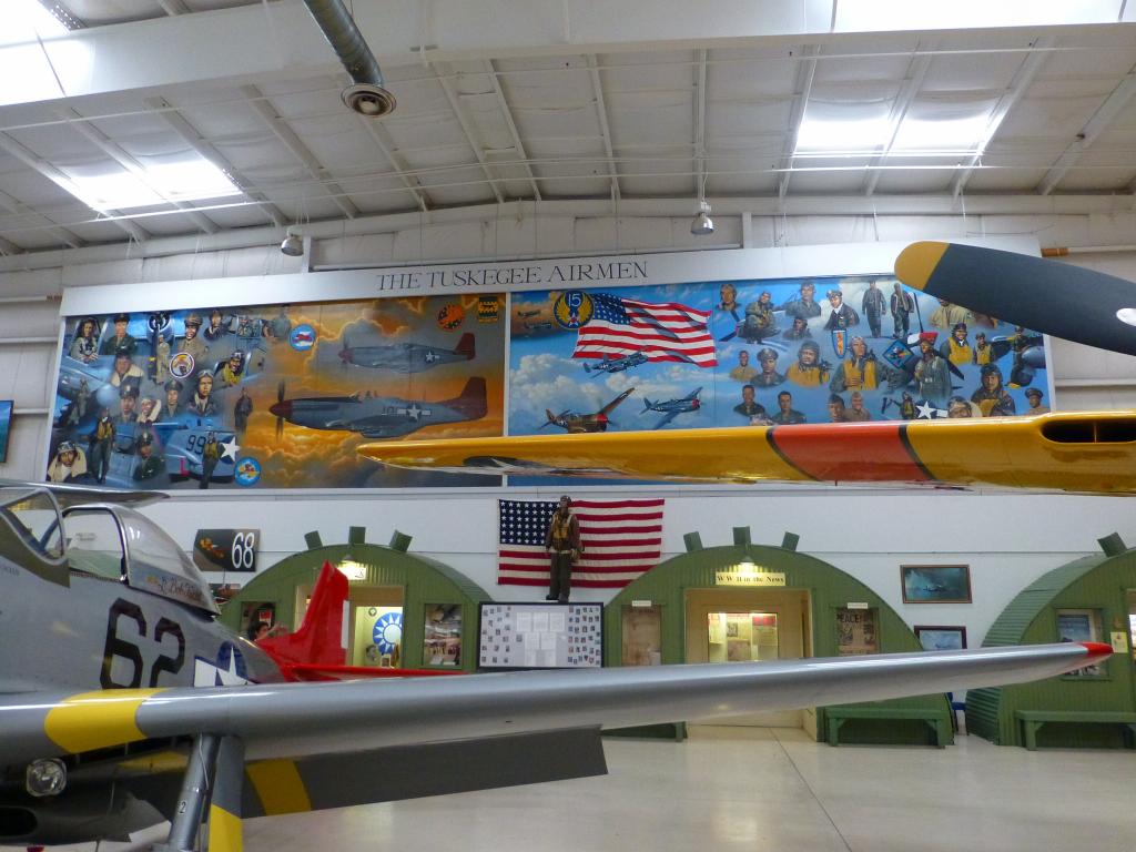 408 - PalmSprings Airmuseum