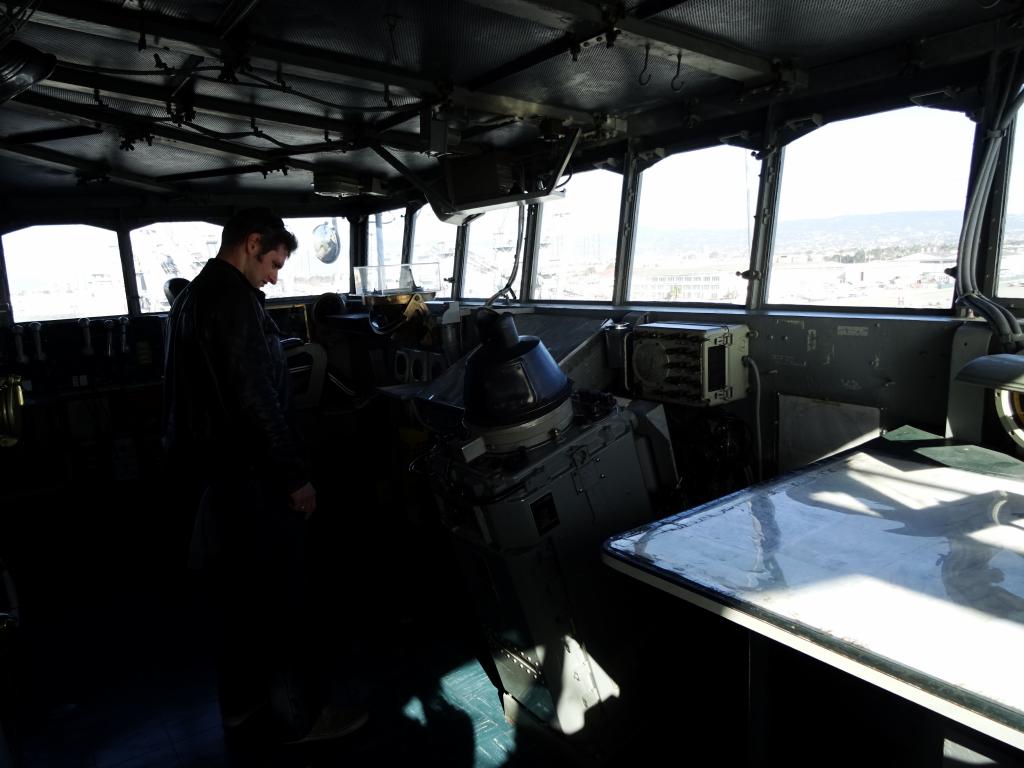 360 - 20141115 USS Hornet