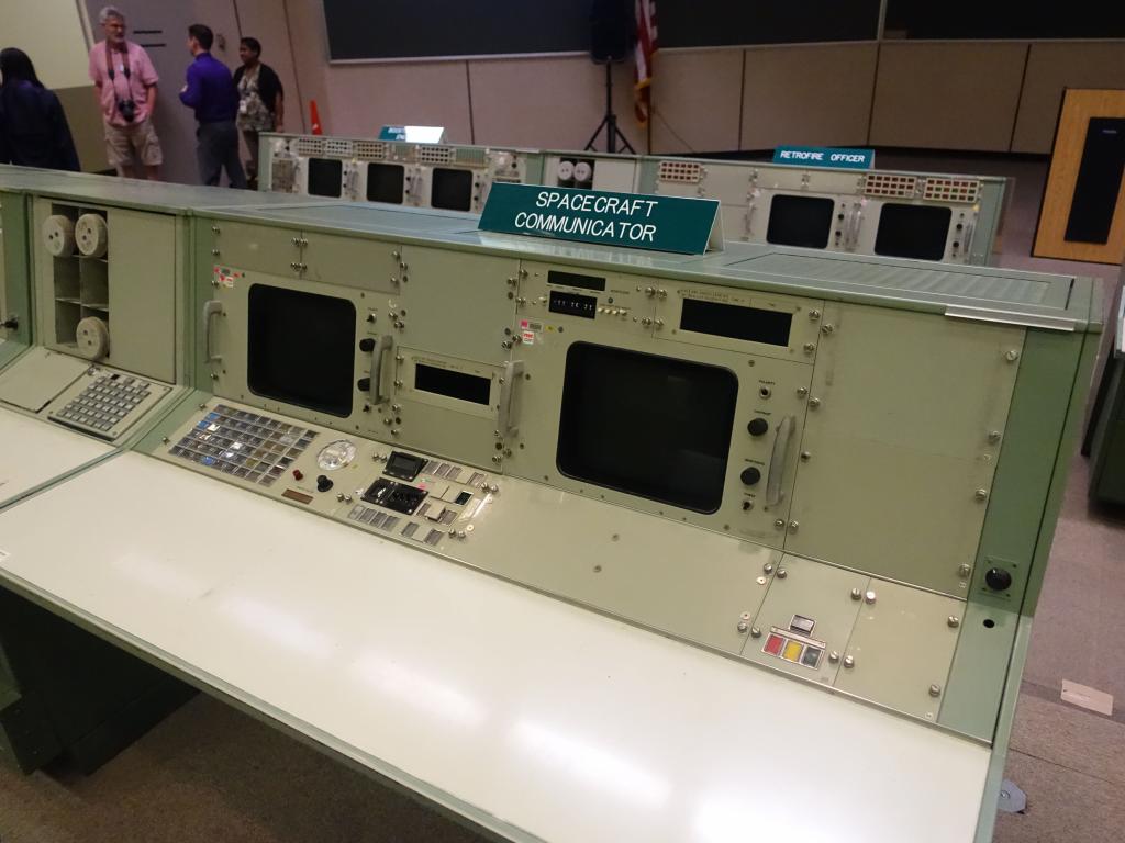 302 - 20150731 Houston Space Center