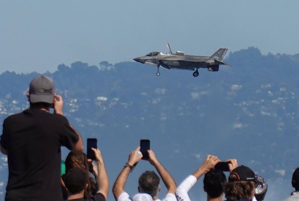 390 - 20231007 Fleet Week SFO SONY