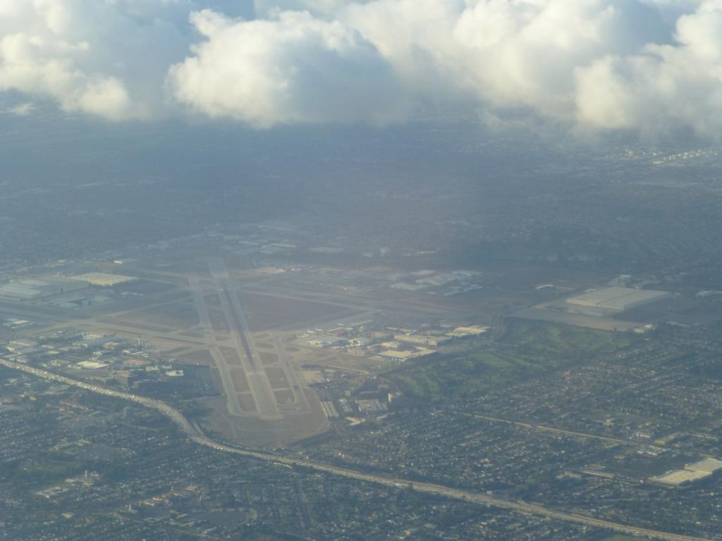 125 - 20121022 LGB PAO IFR