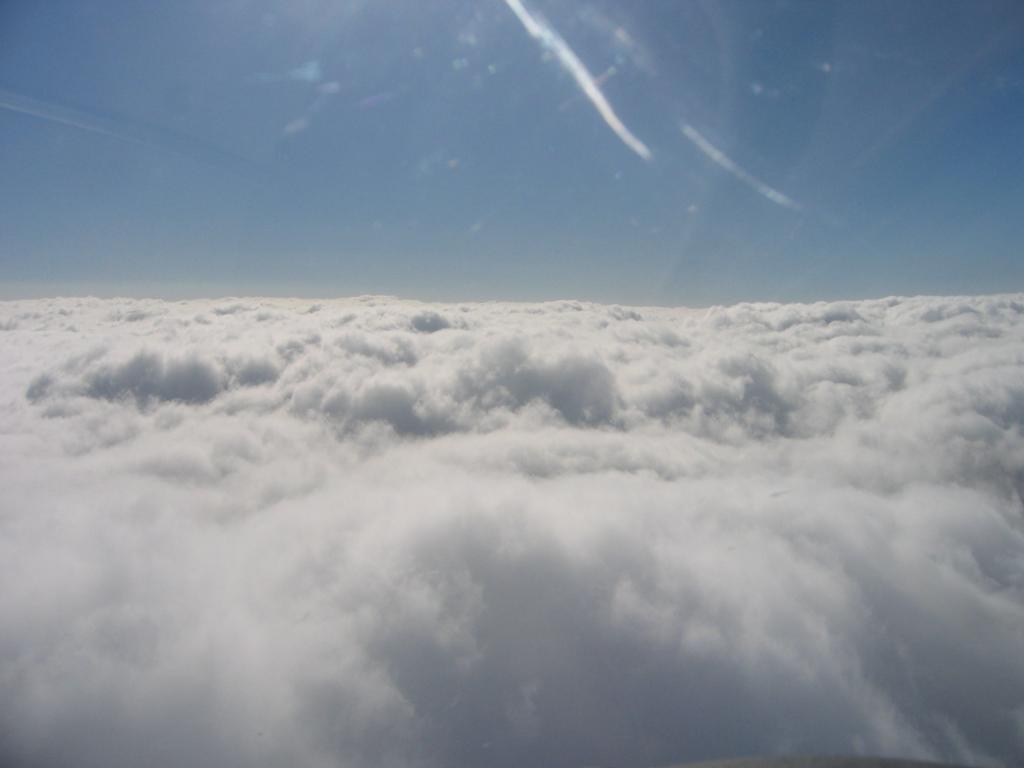 120 - 20051008 Pacific Clouds