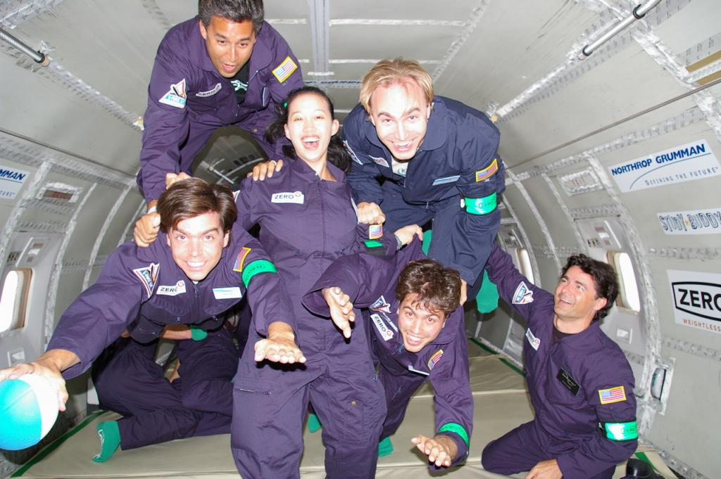 207 - ZeroG 2 Pix