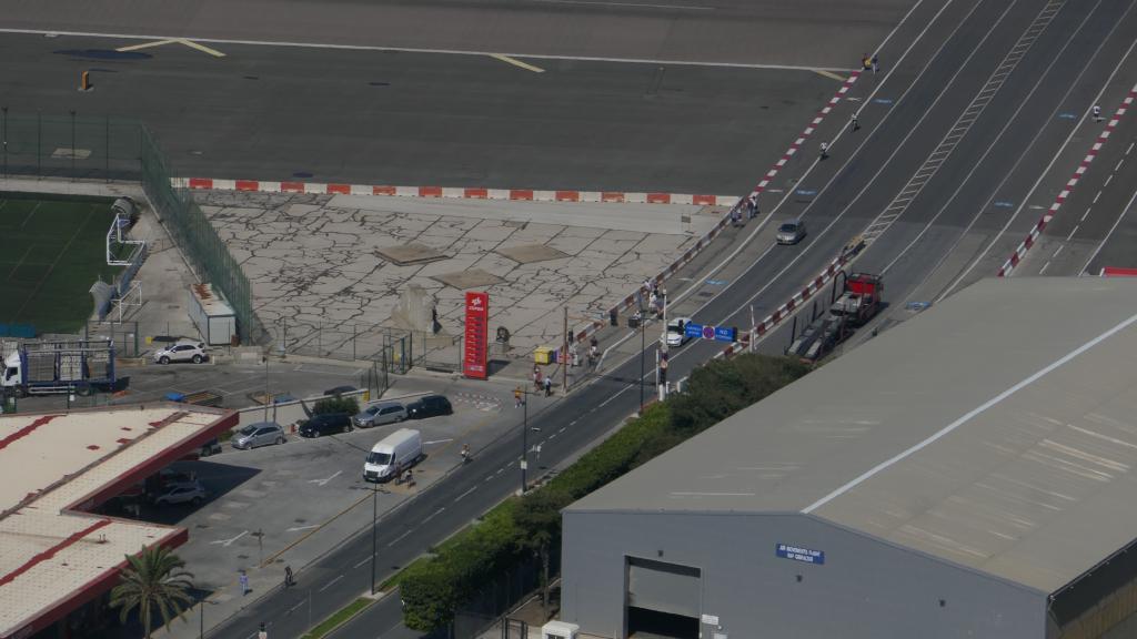 103 - 20181001 Gibraltar Runway