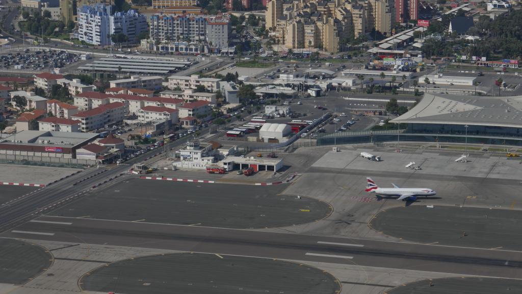 124 - 20181001 Gibraltar Runway