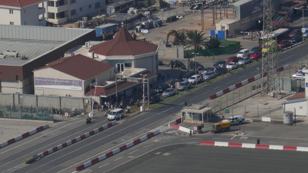 125 - 20181001 Gibraltar Runway