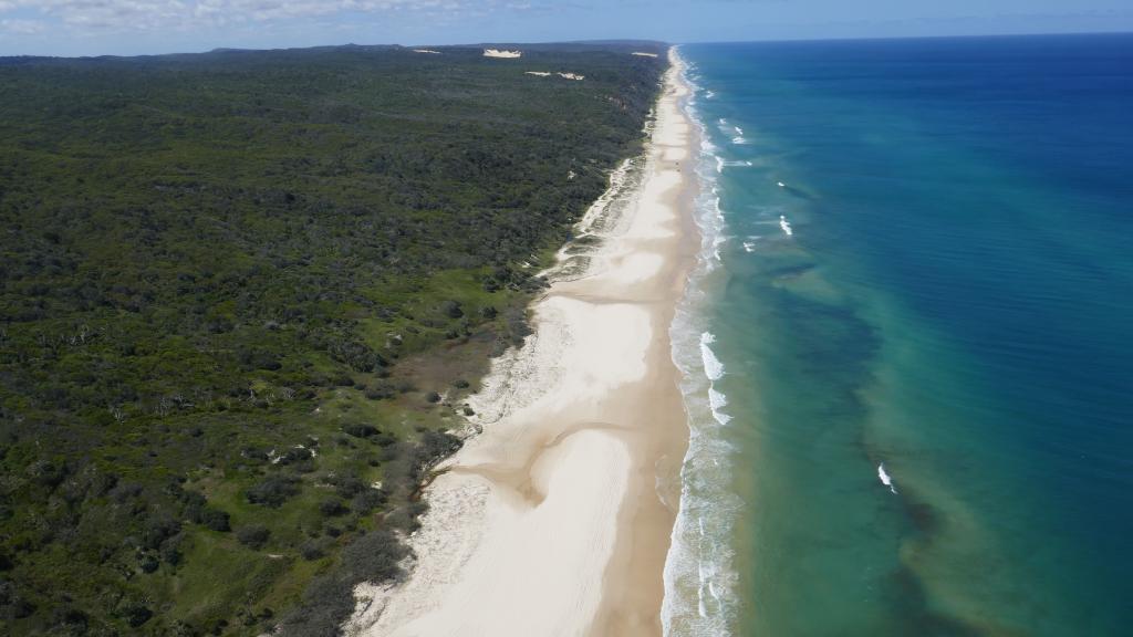 128 - 20171026 Fraser Island Beach