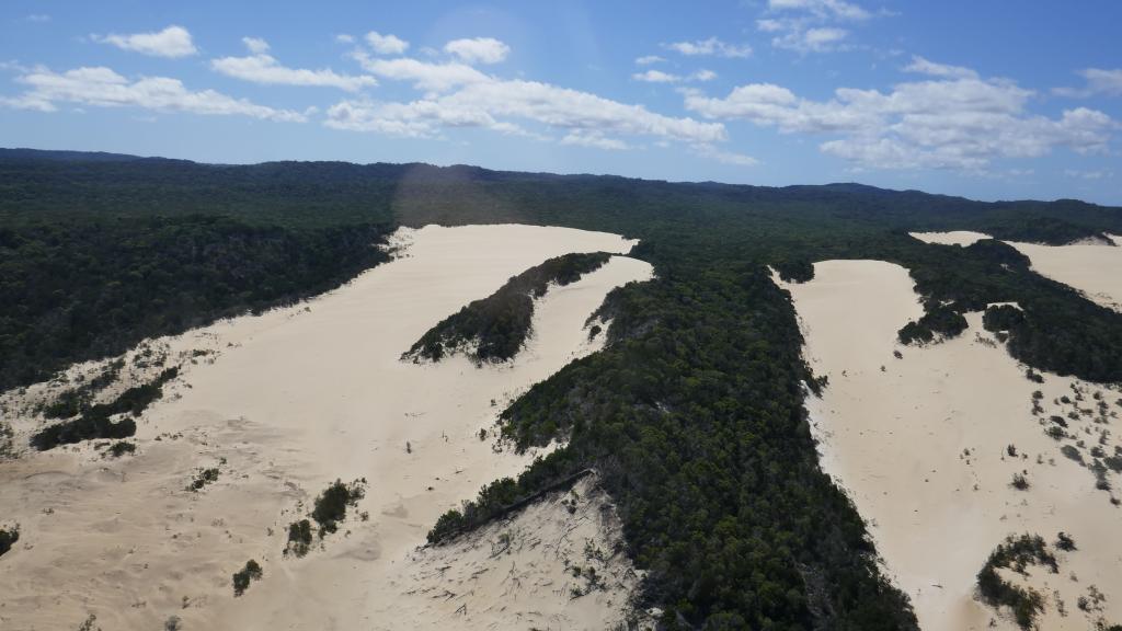 132 - 20171026 Fraser Island Beach