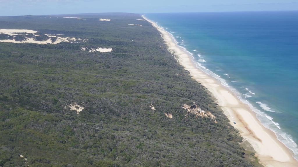 142 - 20171026 Fraser Island Beach