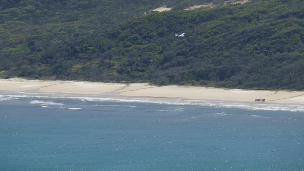 178 - 20171026 Fraser Island Beach