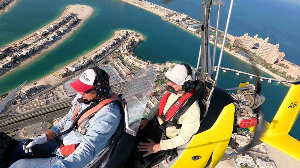 520 - 20211112 Skydive Dubai Gyrocopter