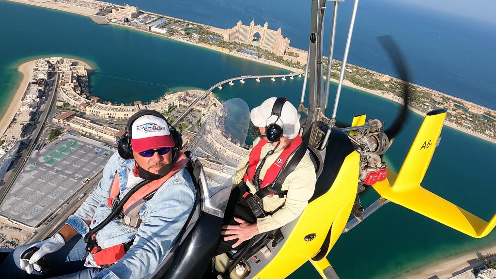 522 - 20211112 Skydive Dubai Gyrocopter