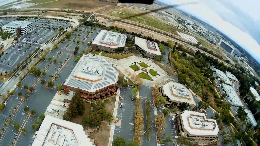 1119 - 20150829 Crit Parking FPV Flight1