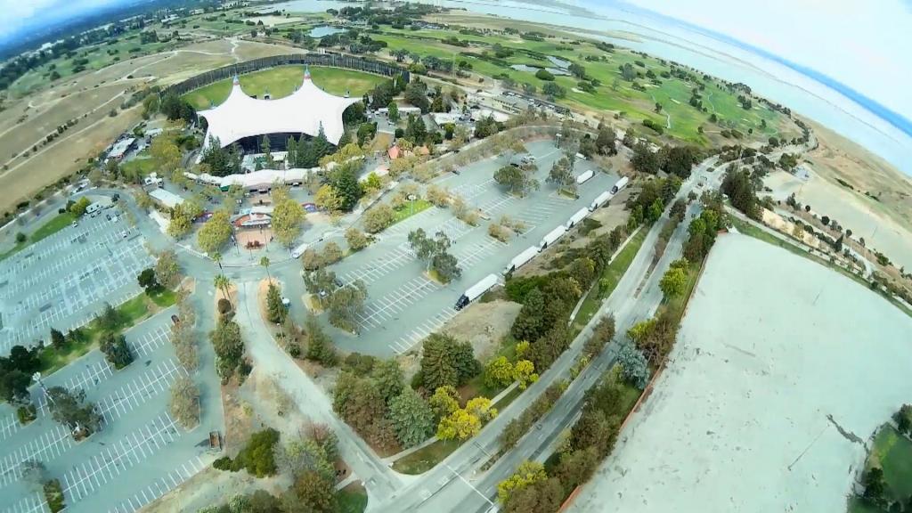 1200 - 20150829 Crit Parking FPV Flight2