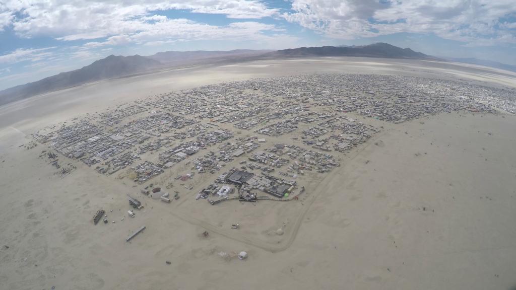 207 - 20160829 Burning Man Flight2 front