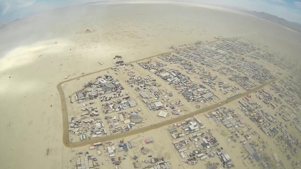 302 - 20160829 Burning Man Flight2 rear