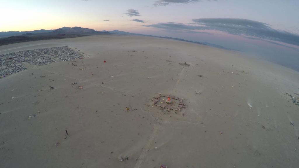 408 - 20160829 Burning Man Flight3 front