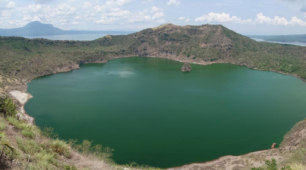 143 - 20180528 Taal Volcano