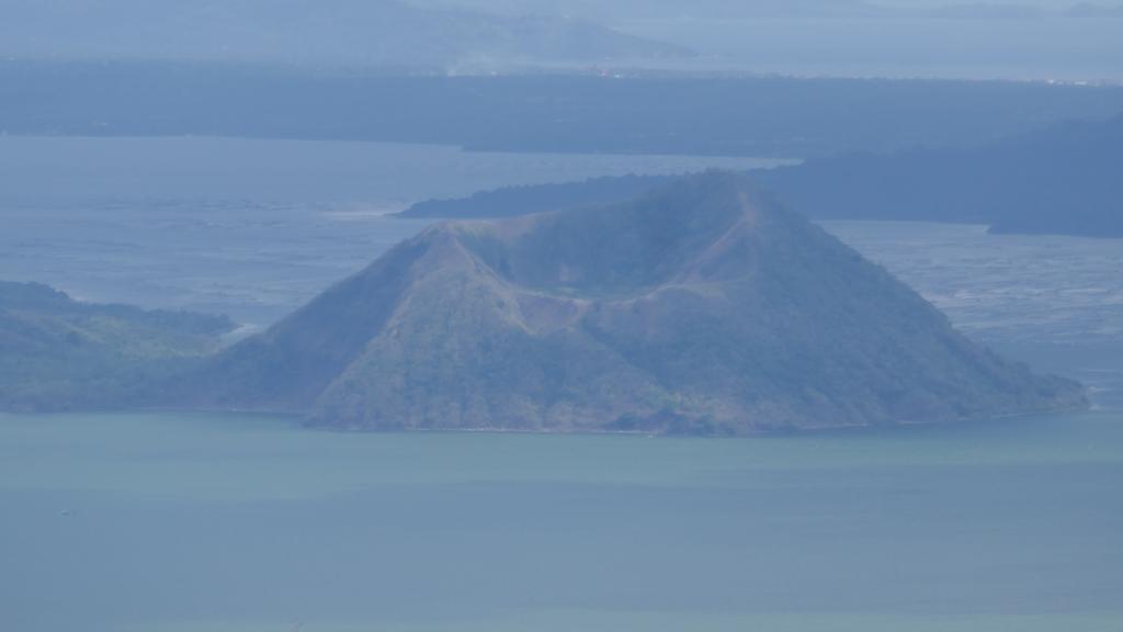 216 - 20180528 Taal Volcano