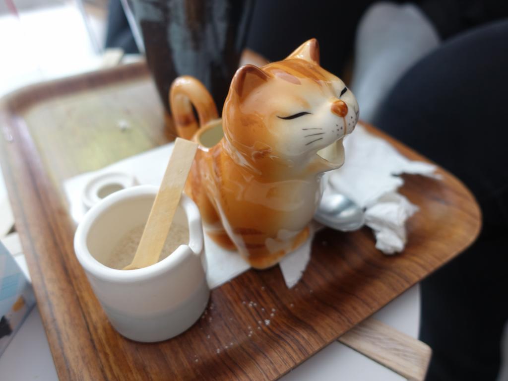 122 - 20170524 KitTea Cat Cafe