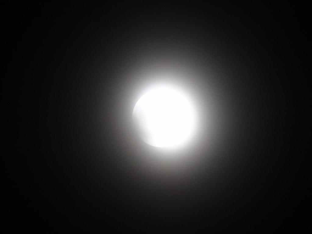 101 - 20140414 Moon Eclipse