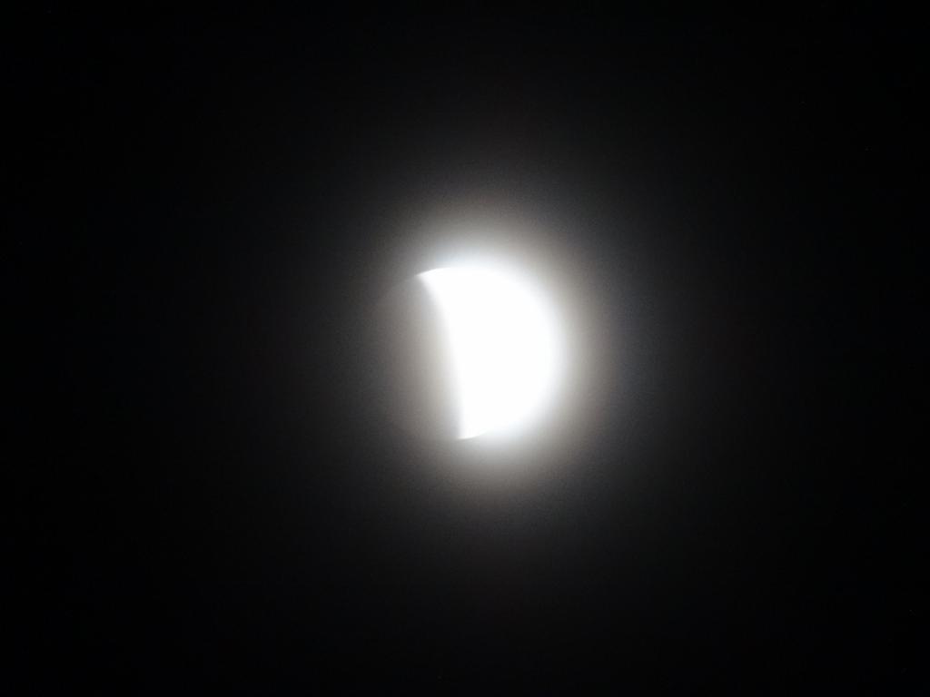 102 - 20140414 Moon Eclipse