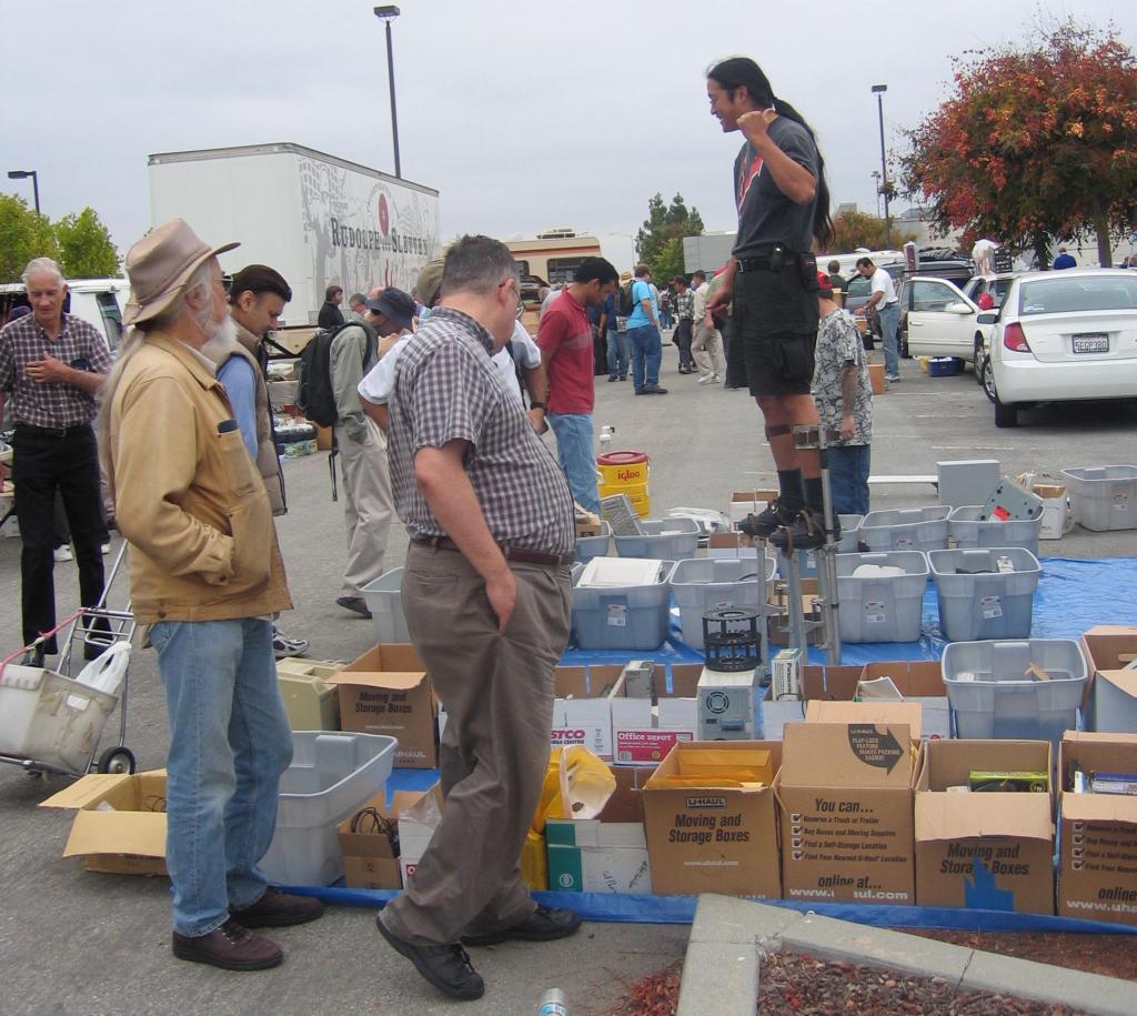 114 - 20040814 FleaMarket