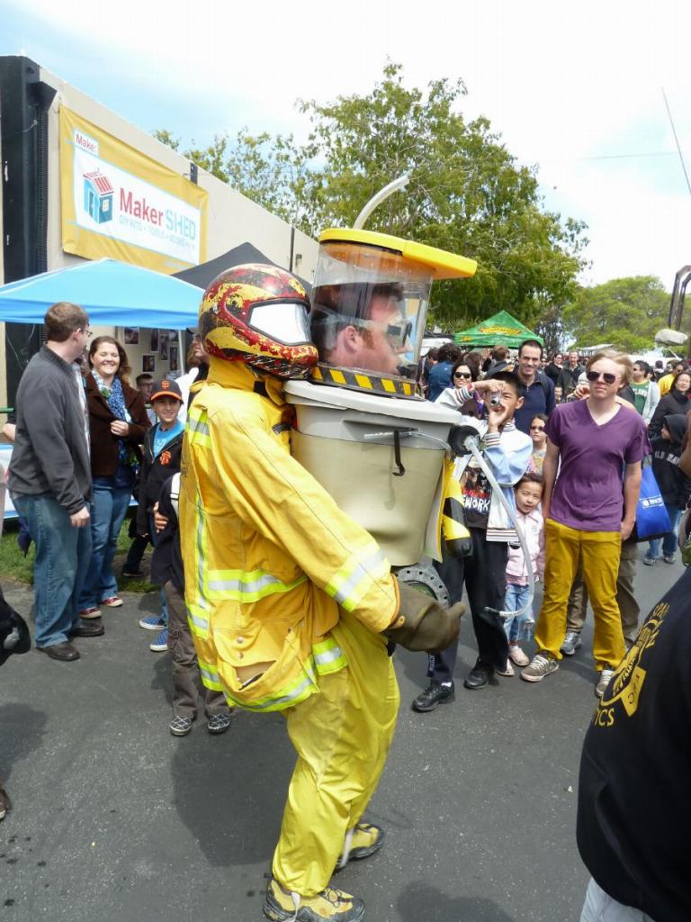 144 - 20110522 Maker Faire