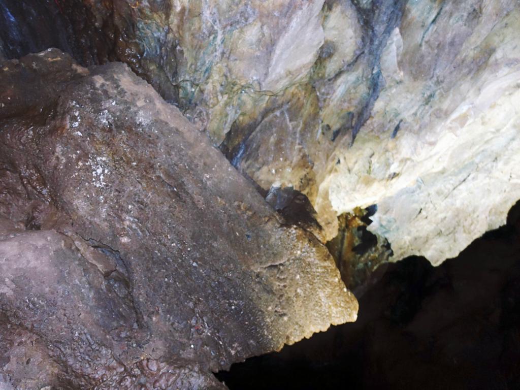 104 - 20161211 Black Chasm Cavern