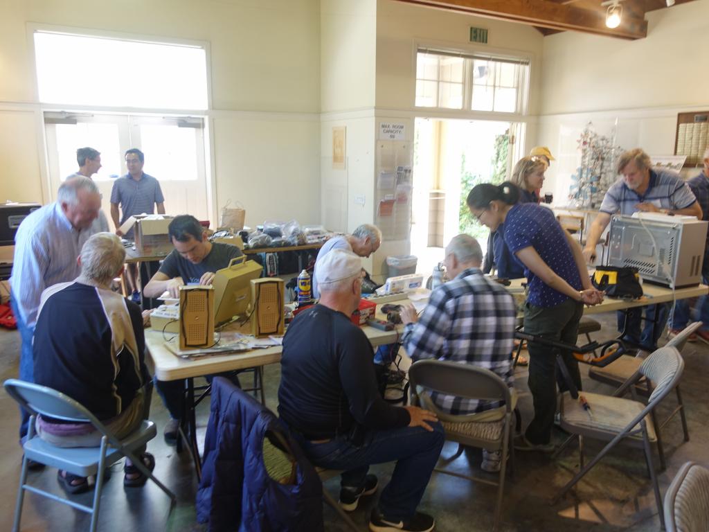 105 - 20190429 Repair Cafe