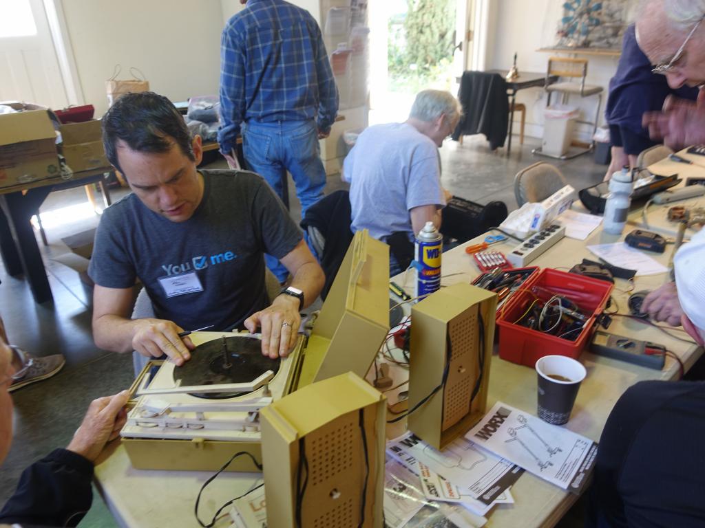 106 - 20190429 Repair Cafe