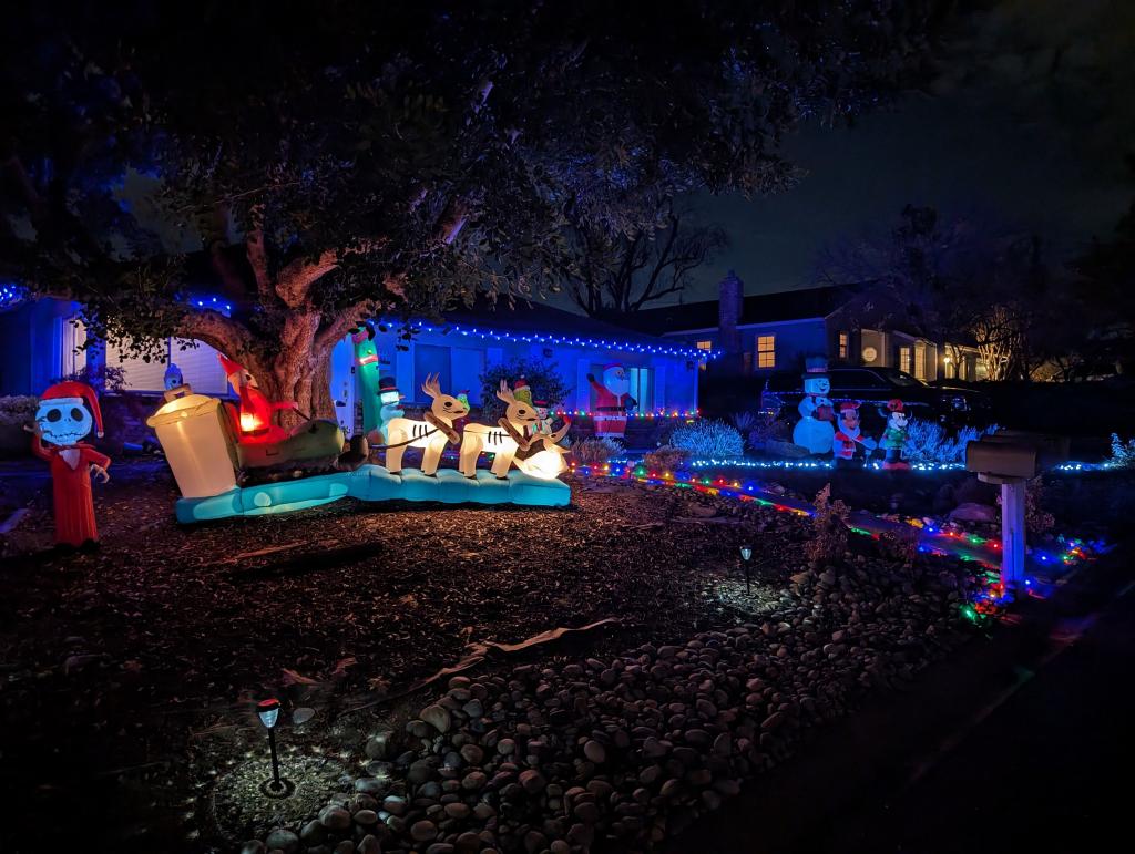 107 - 20231217 Xmas Neighborhood Lights Google