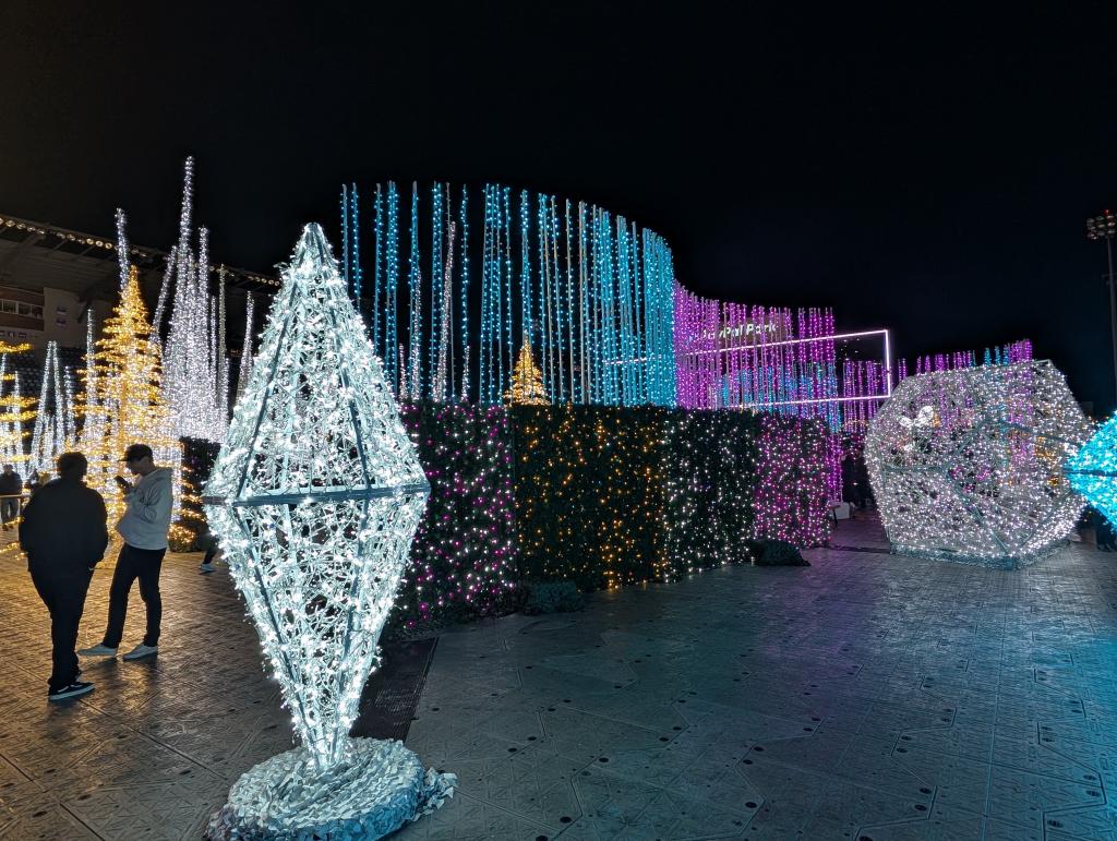 132 - 20241217 Enchanted Xmas SJ Google