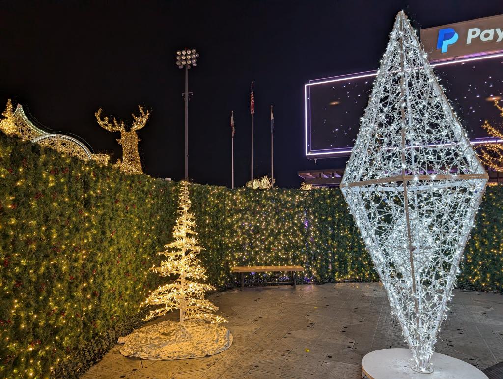 139 - 20241217 Enchanted Xmas SJ Google