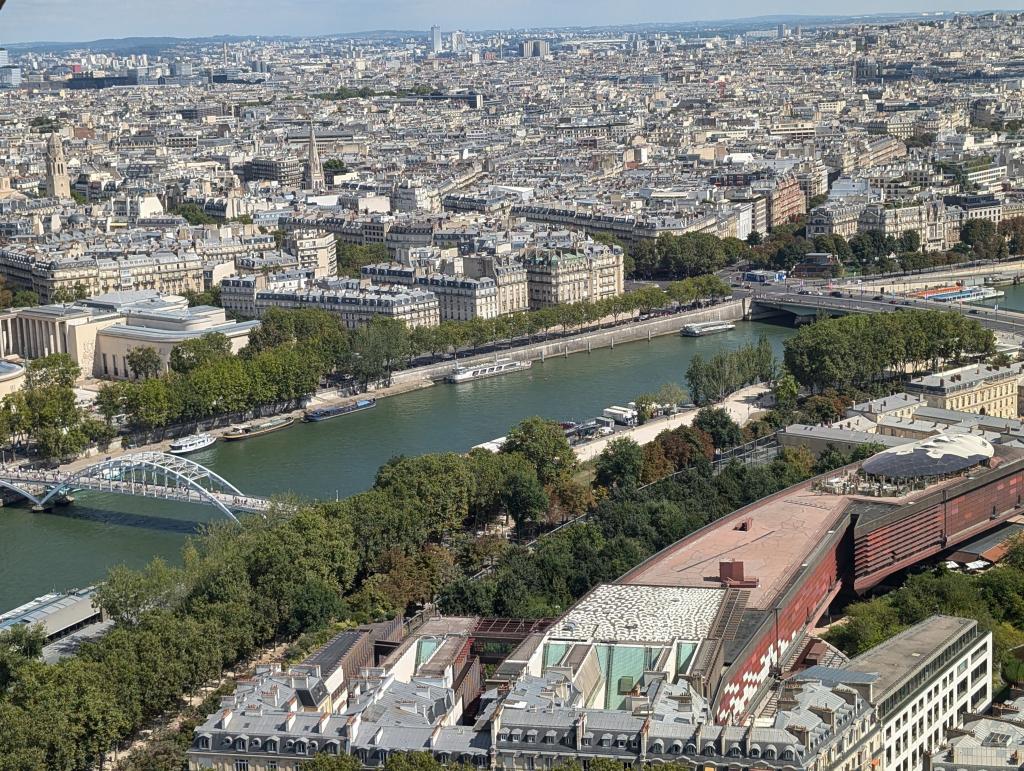 3109 - 20240812 Eiffel Tower Google