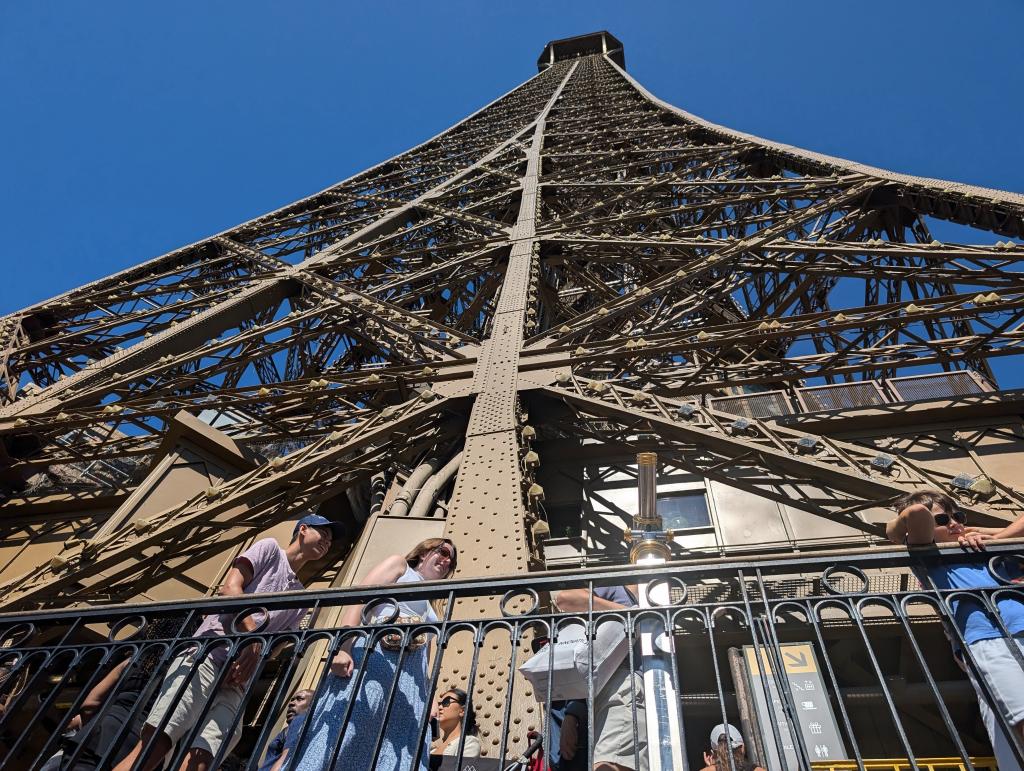 3168 - 20240812 Eiffel Tower Google