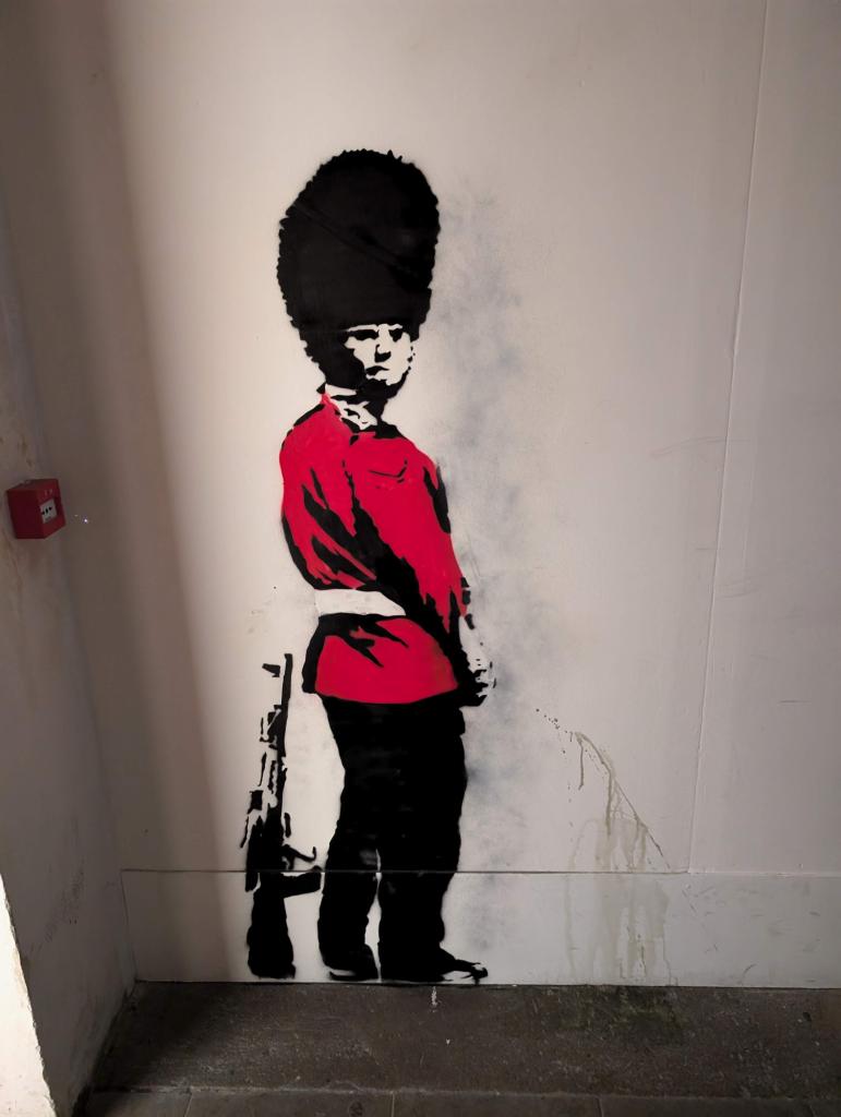 4327 - 20240617 Prague Bansky