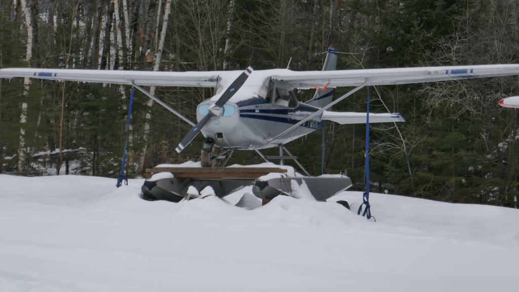 112 - 20190212 Mt Tremblant Snowmobile