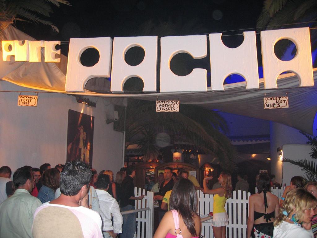 425 - Pacha