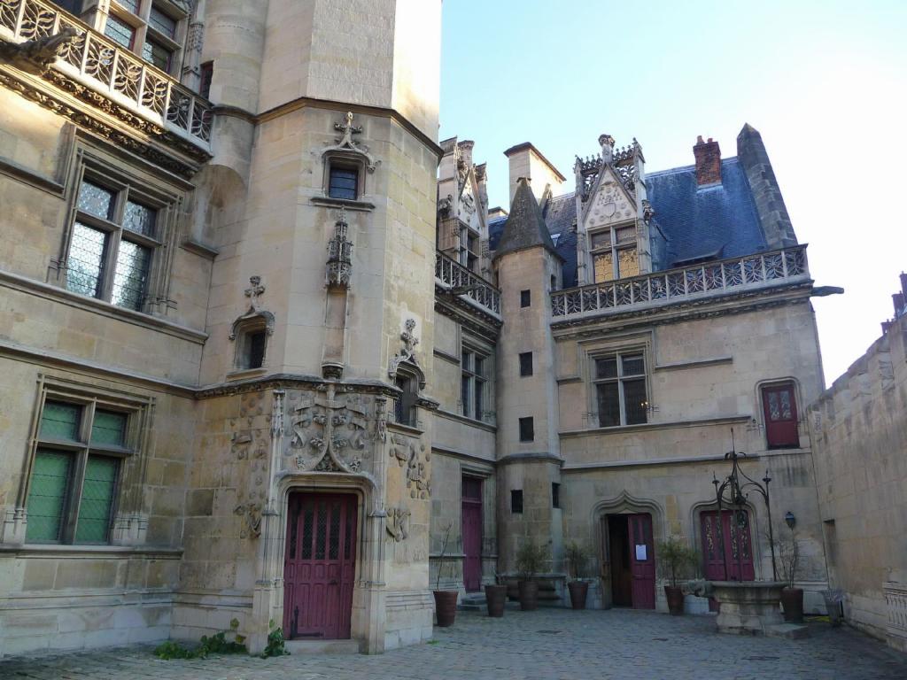 103 - Cluny