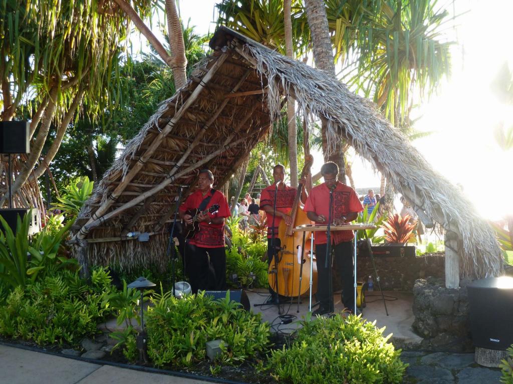 6103 - Old Lahaina Luau