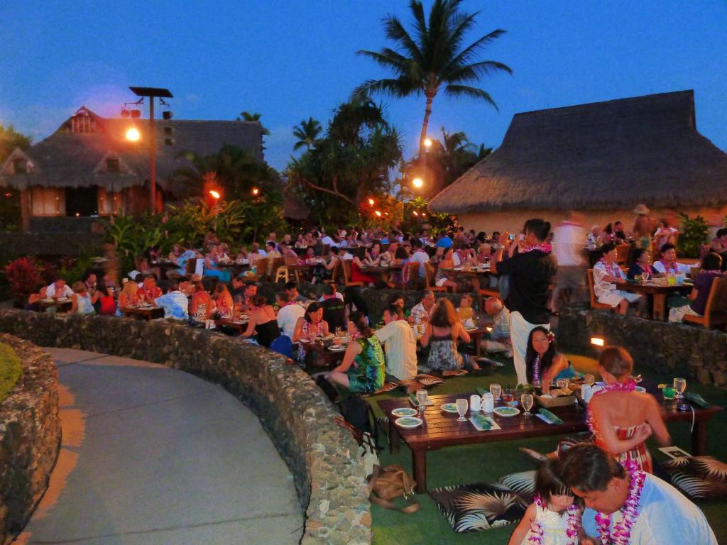 6127 - Old Lahaina Luau