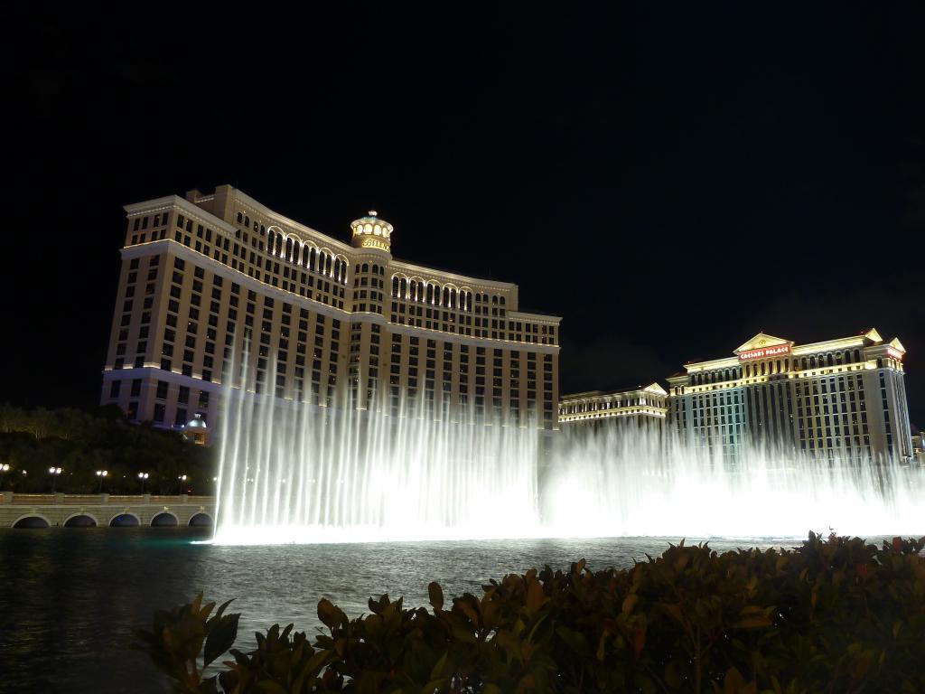5206 - Vegas NightShots