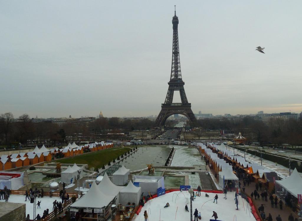 137 - Eiffel Tower Trocadero